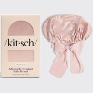 Kitsch - Bonetă Supradimensionată din Satin - Blush